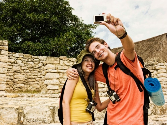 Gadget Travel Wajib Bawa untuk Liburan Akhir Tahun